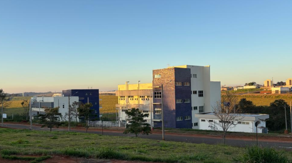 UNIFAL-MG conquista R$5,6 milhões da Finep para modernizar laboratório de cristalografia