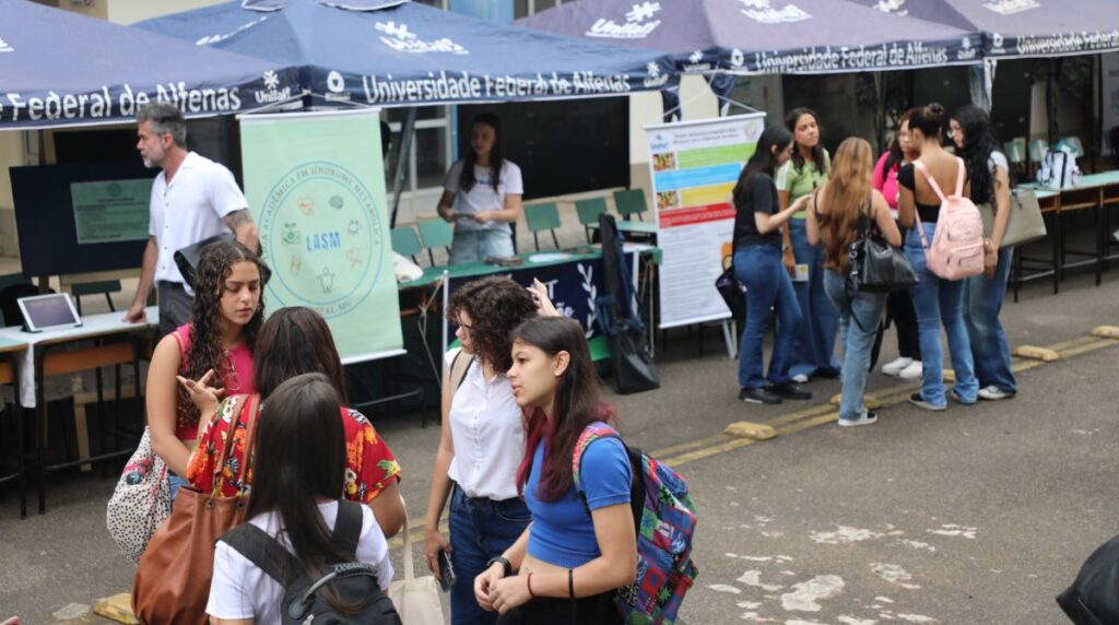 Acolhida ao Calouro 2026/1 integra estudantes à vida universitária nos campi da UNIFAL-MG