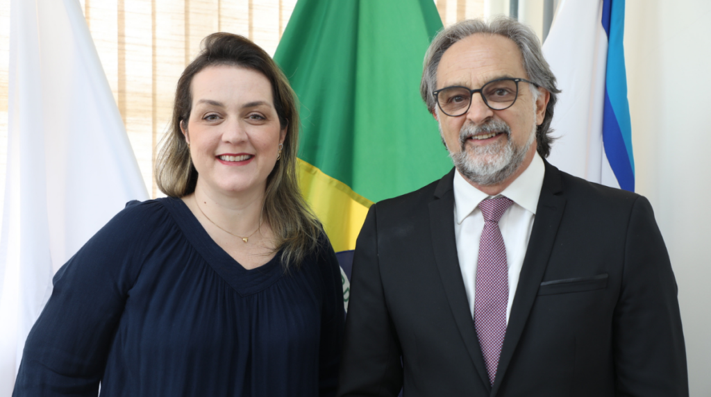 Alessandro Antonio Costa Pereira e Vanessa Bergamin Boralli Marques assumem a reitoria da UNIFAL-MG para o quadriênio 2026-2030
